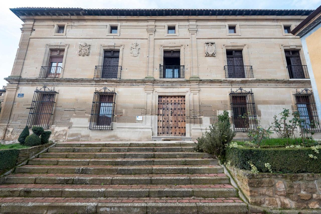 Hostal Palacio De Sansol